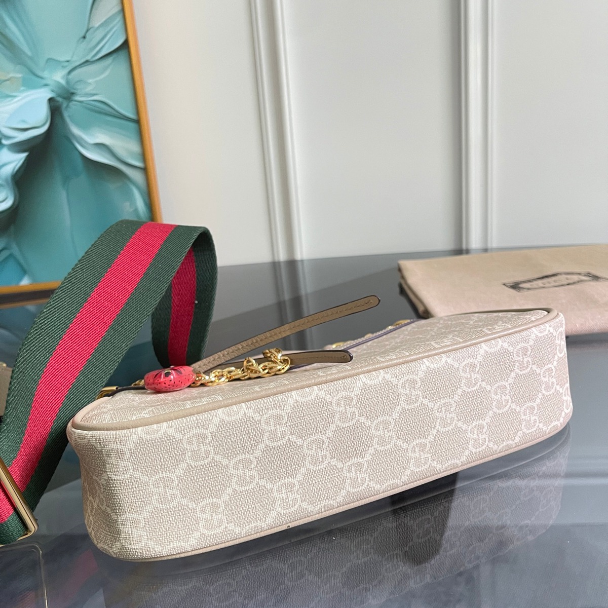 735132燕麥草莓_7